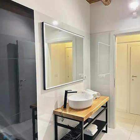 Apartamento Parisi - Fiera Luxury Golosine 1 *